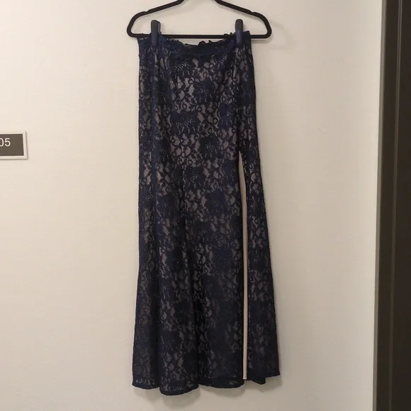 Sequin Hearts Maxi Skirt & Crop Top Set - Effortlessly Chic - Showgirl Dress - Picture 8 of 16